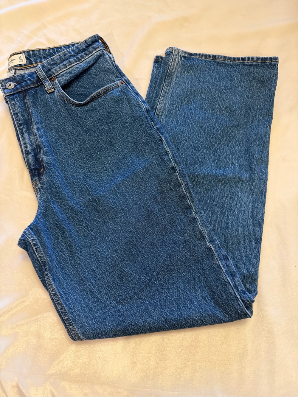 Abercrombie & Fitch 90’s Relaxed High Rise Jeans 30R 10 Curve Love